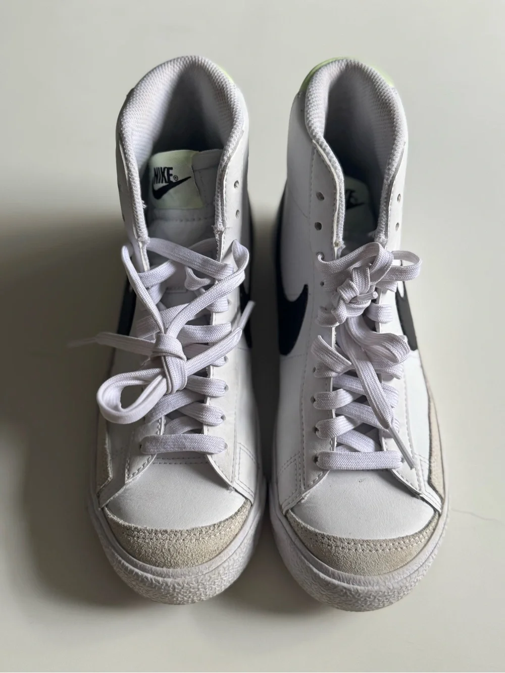 Nike Blazer Mid '77 Vintage White Black Neon Green